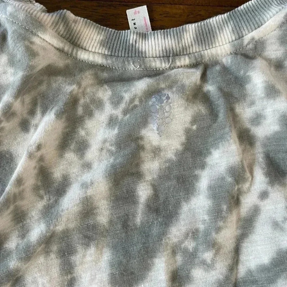 We the Free free People shirt bundle - Picture 9 of 15